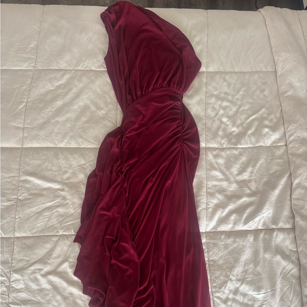 Superdown One Shoulder Burgundy Dress